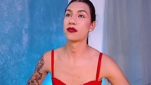 sofiaa grey  online show from 01/31/25, 04:27