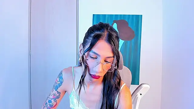 sofiaa grey  online show from 04/05/26, 01:08