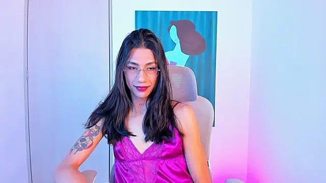 sofiaa grey  online show from 04/26/26, 03:53