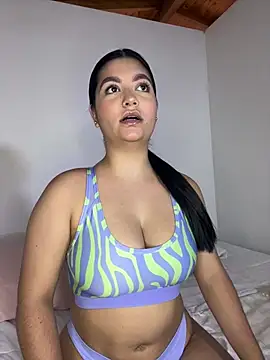 Snapshot of DashaStar chatting on 03/20/25, 09:02 DashaStar online show from 03/20/25, 09:02