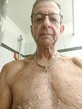 Jossi15 online show from 01/06/26, 05:49