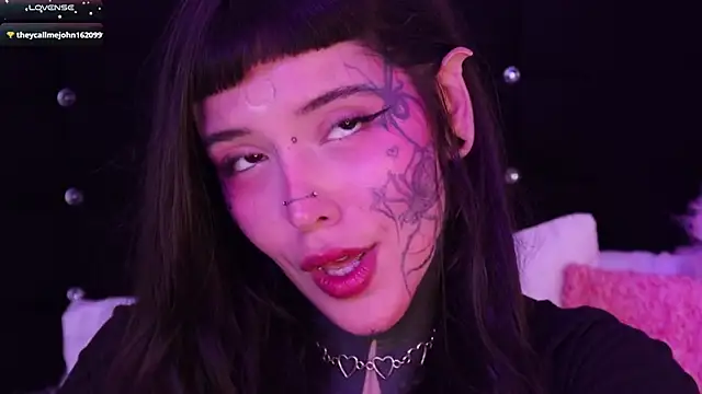 Snapshot of SylveonFox chatting on 02/01/25, 09:08 SylveonFox online show from 02/01/25, 09:08