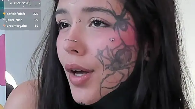 Snapshot of SylveonFox chatting on 03/15/25, 03:06 SylveonFox online show from 03/15/25, 03:06