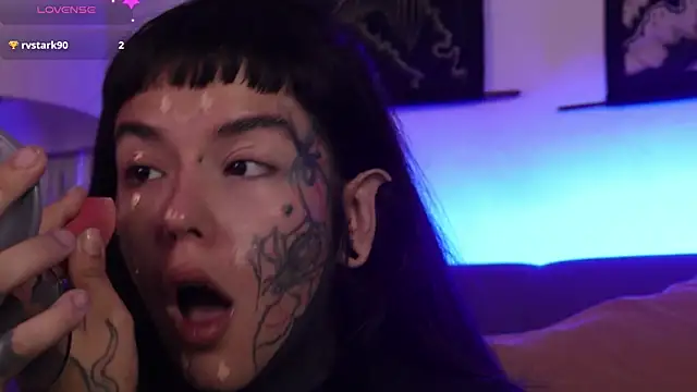 Snapshot of SylveonFox chatting on 09/29/25, 06:18 SylveonFox online show from 09/29/25, 06:18