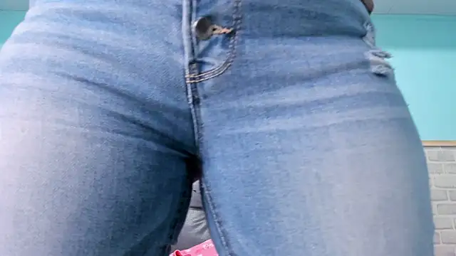 emily hunter12 online show from 09/13/25, 01:33