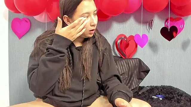 cami-01 online show from 02/15/25, 09:04