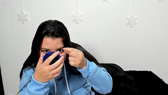 cami-01 online show from 02/06/26, 08:34