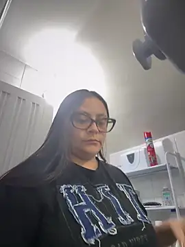 Sol biglips online show from 12/19/24, 12:12