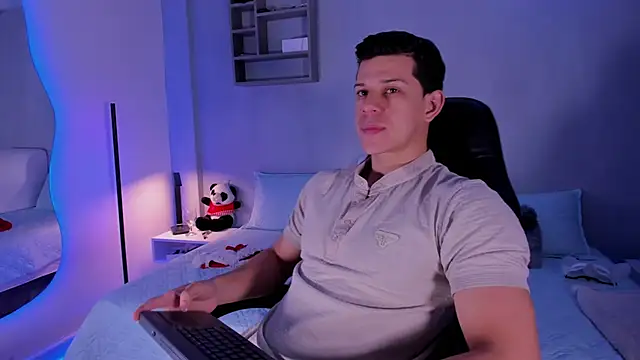 MarcoSullivan online show from 12/18/25, 02:01