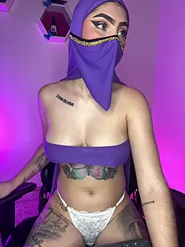 Snapshot of jenna_eyesss chatting on 03/08/25, 01:28 jenna eyesss online show from 03/08/25, 01:28