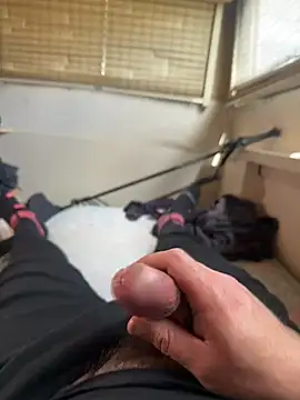  themask  online show from 02/28/25, 12:42