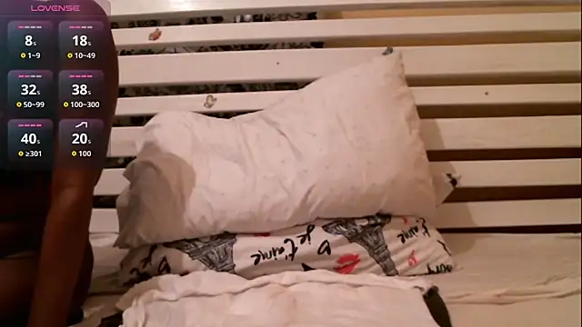 black sexy queen online show from 10/23/25, 08:18