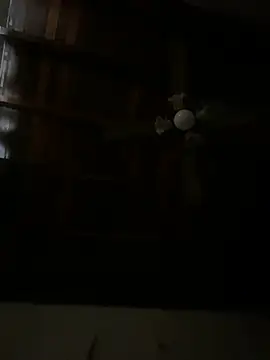 Snapshot of tom_thick chatting on 01/10/25, 10:25 tom thick online show from 01/10/25, 10:25