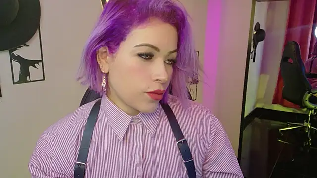 Natalia Montoya online show from 07/07/26, 09:46