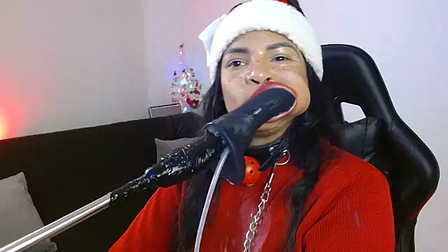 Snapshot of Anabel693 chatting on 12/16/24, 10:18 Anabel693 online show from 12/16/24, 10:18