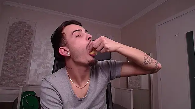 BrandonTate online show from 03/13/25, 02:55