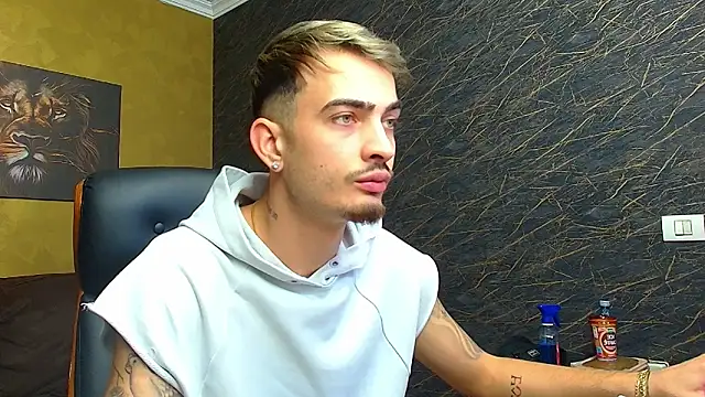 BrandonTate online show from 09/22/25, 11:01