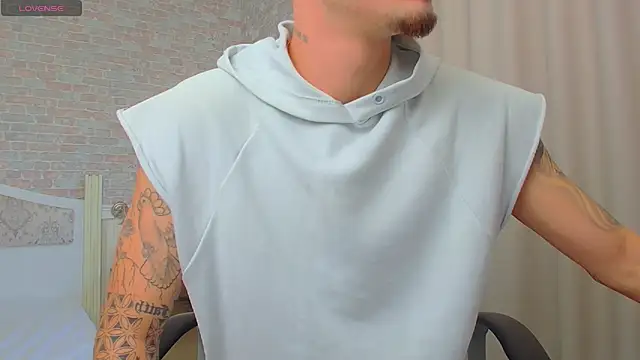 BrandonTate online show from 09/24/25, 09:34