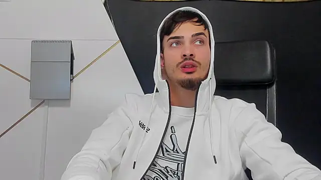 BrandonTate online show from 04/01/26, 02:03