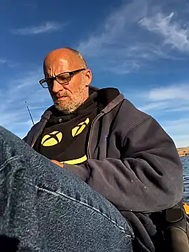 FloppyPickle4u online show from 01/18/26, 04:22