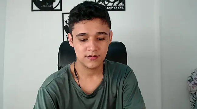 kaiine190 online show from 12/04/24, 04:27