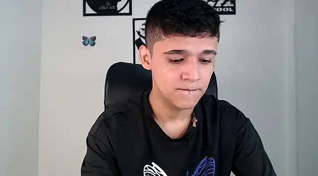 kaiine190 online show from 02/03/25, 01:08