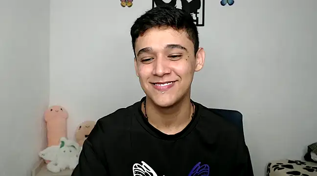 kaiine190 online show from 02/12/25, 04:12