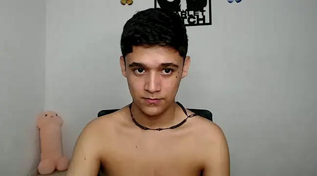 kaiine190 online show from 02/15/25, 08:54