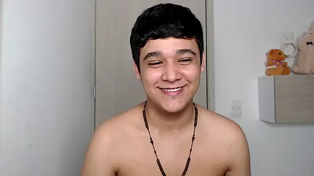 kaiine190 online show from 10/20/25, 09:15