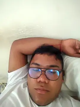 juniorxxx14 online show from 02/17/26, 07:53