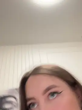 Lady MiaOlson online show from 01/02/25, 01:17