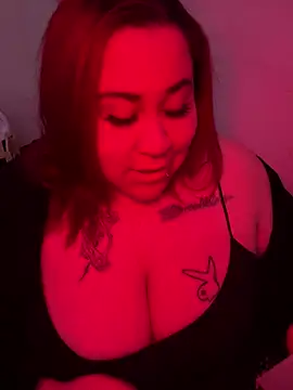 Snapshot of Juicyjordie chatting on 01/19/25, 05:05 Juicyjordie online show from 01/19/25, 05:05