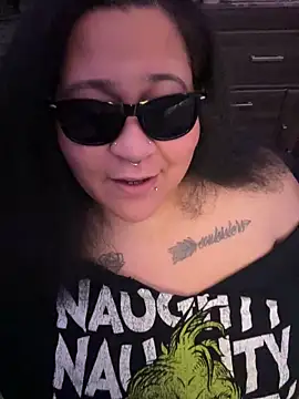 Juicyjordie online show from 04/11/26, 07:24