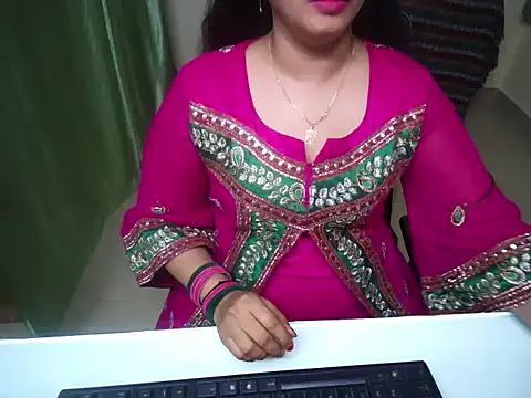 Arushisingh8888 online show from 10/15/25, 12:27