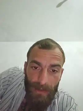 Snapshot of Antonio_Vatooo chatting on 05/19/26, 01:56 Antonio Vatooo online show from 05/19/26, 01:56