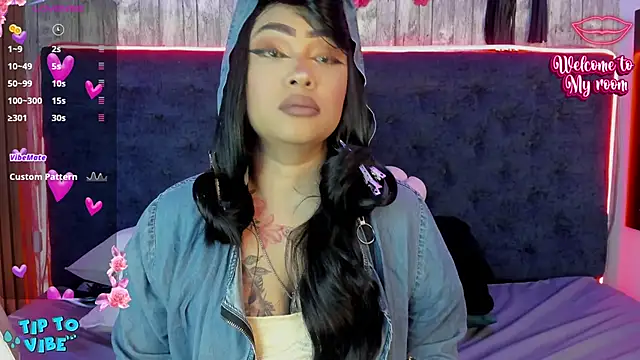 Neko Misaki online show from 04/12/26, 09:36