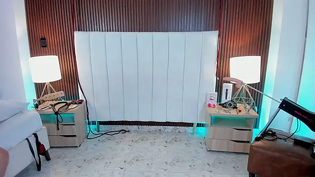 Liana Asaff online show from 03/17/25, 11:11