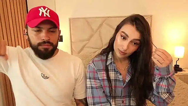 teseo and afroditha  online show from 10/18/25, 03:53