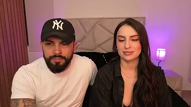 teseo and afroditha  online show from 04/08/26, 04:12