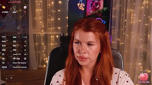 KristinaMoon online show from 02/07/25, 06:34