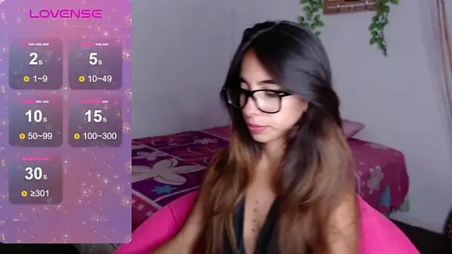 Snapshot of MitchWilson1 chatting on 02/21/25, 11:21 MitchWilson1 online show from 02/21/25, 11:21