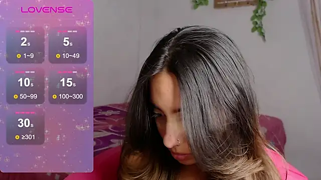 Snapshot of MitchWilson1 chatting on 03/10/25, 12:07 MitchWilson1 online show from 03/10/25, 12:07