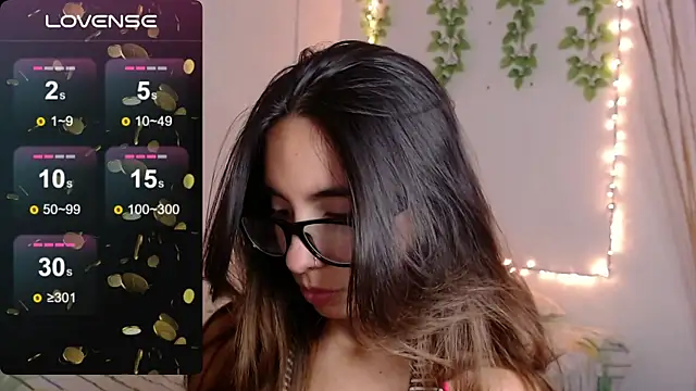 Snapshot of MitchWilson1 chatting on 03/16/25, 04:41 MitchWilson1 online show from 03/16/25, 04:41