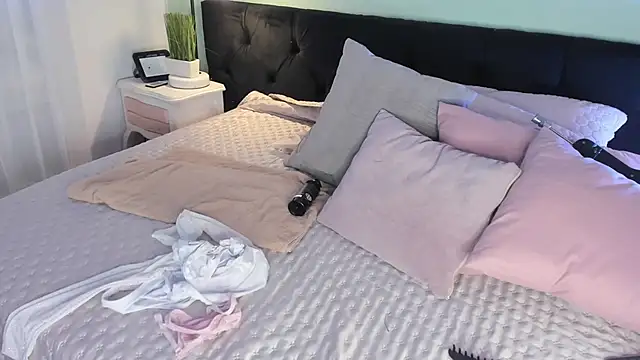 EvaaStevens online show from 03/10/25, 11:53