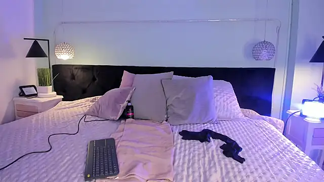 EvaaStevens online show from 03/14/25, 11:56