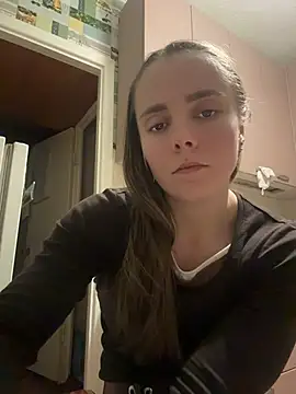 AlisaKissss online show from 04/29/26, 07:53