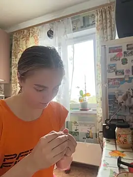 AlisaKissss online show from 05/05/26, 06:43