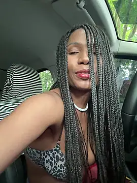 Snapshot of Shantel-Olivia chatting on 07/19/26, 11:36 Shantel-Olivia online show from 07/19/26, 11:36