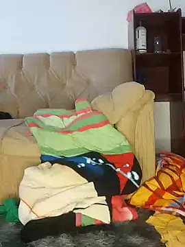 Snapshot of adhara-daaal chatting on 12/29/24, 05:01 adhara-daaal online show from 12/29/24, 05:01