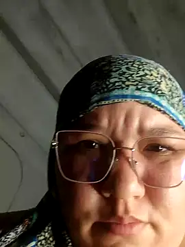 Snapshot of adhara-daaal chatting on 02/01/25, 03:19 adhara-daaal online show from 02/01/25, 03:19